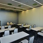 فندق Western Lakeside 4*