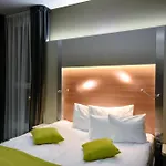 Western Lakeside Отель Секешфехервар