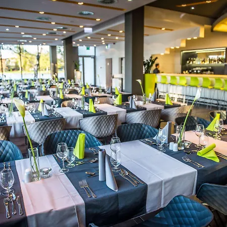 Western Lakeside Hotel Szekesfehervar