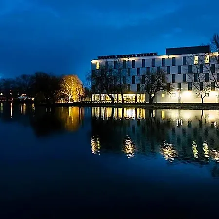 Hotel Western Lakeside Székesfehérvár