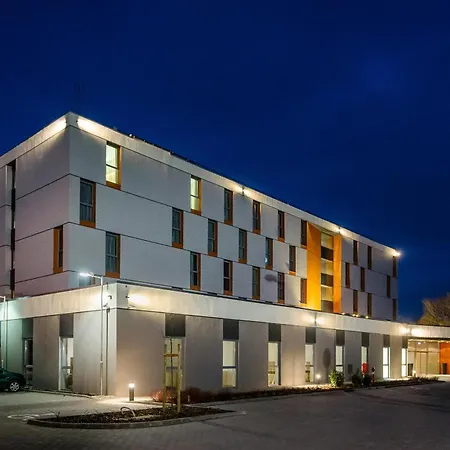 Western Lakeside Hotel Székesfehérvár