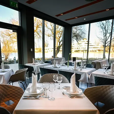 Western Lakeside Hotel Szekesfehervar