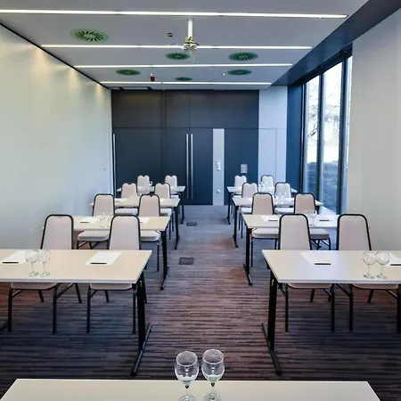 Hotel Western Lakeside Szekesfehervar