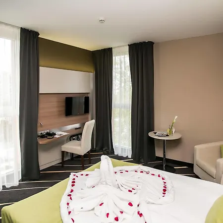 Hotel Western Lakeside Szekesfehervar