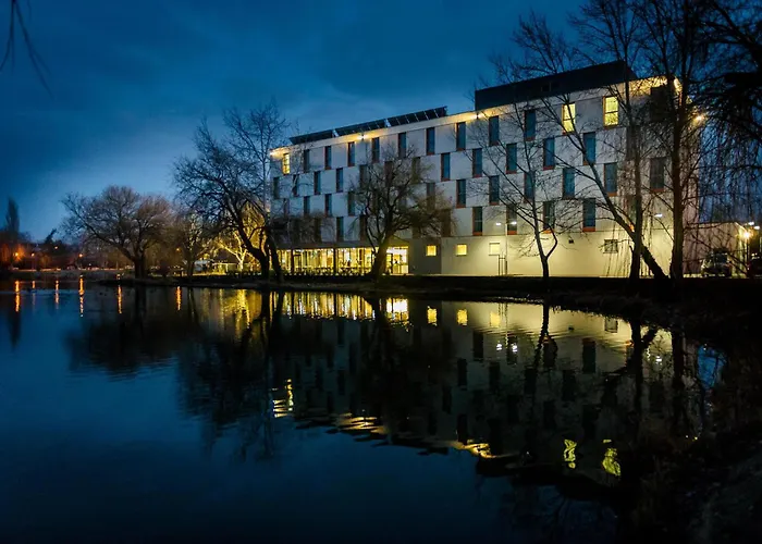 Hotel Western Lakeside